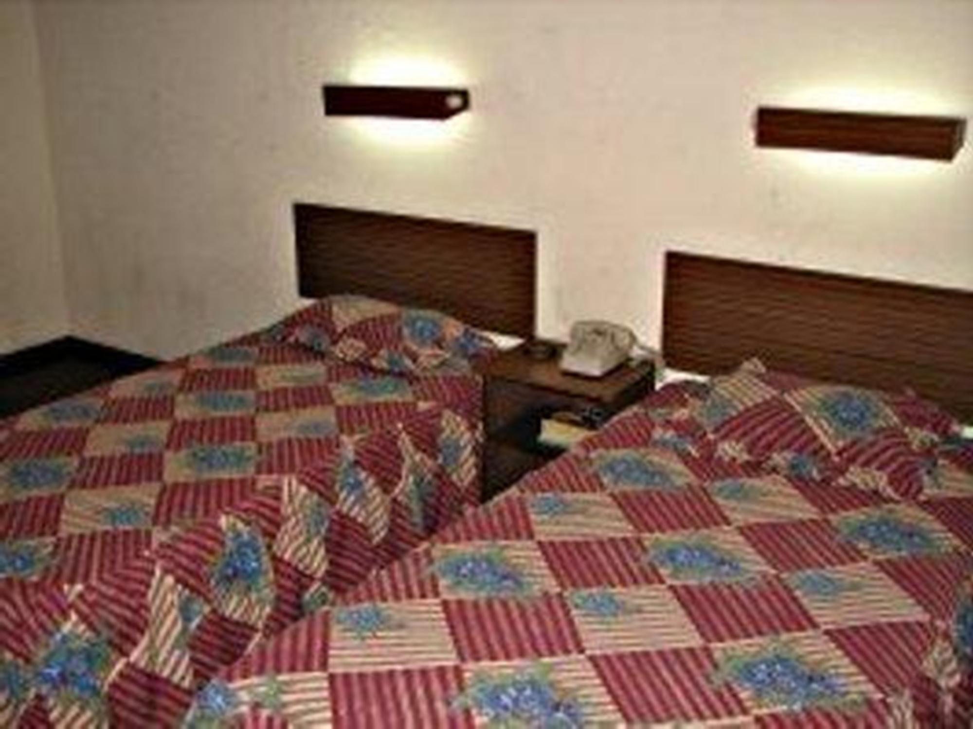 Hotel Sevilla Gwatemala Zewnętrze zdjęcie